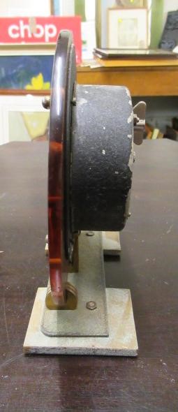 SMITHS WIND UP MANTEL CLOCK Image