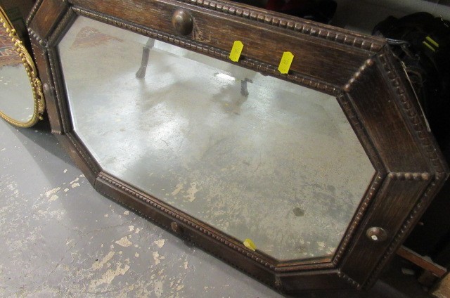 OAK FRAMED MIRROR AND A GILT FRAMED MIRROR Image