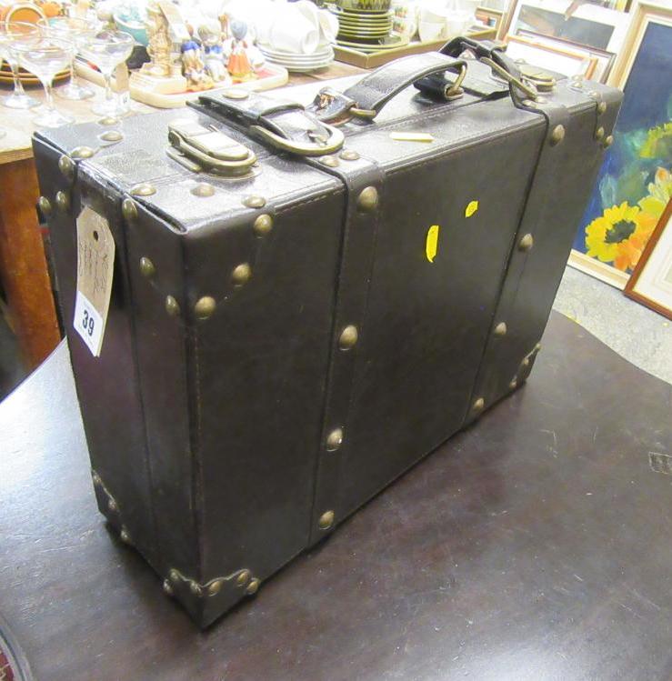 LEATHER CASE OF MISCELLANEOUS ITEMS INCLUDING TOOLS Image