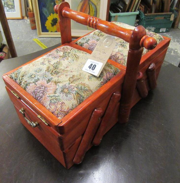 SEWING BOX AND PASTA MAKER Image