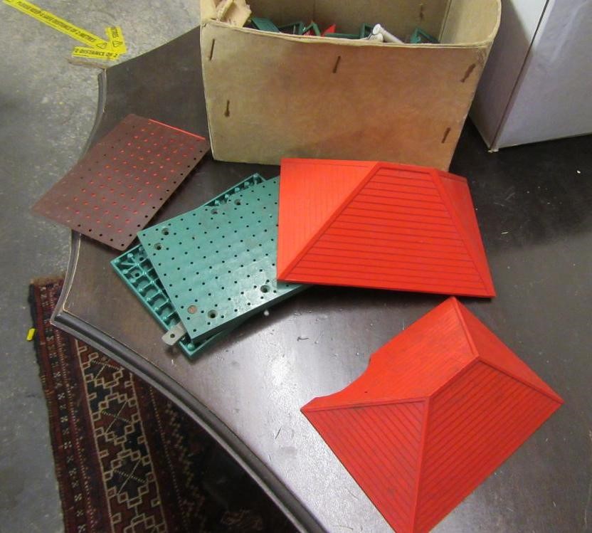 TWO BOXES OF DIECAST ETC Image