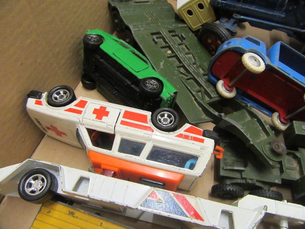 TWO BOXES OF DIECAST ETC Image