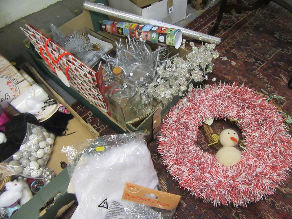 TWO BOXES OF CHRISTMAS DECORATIONS AND CRAFT ITEMS Image
