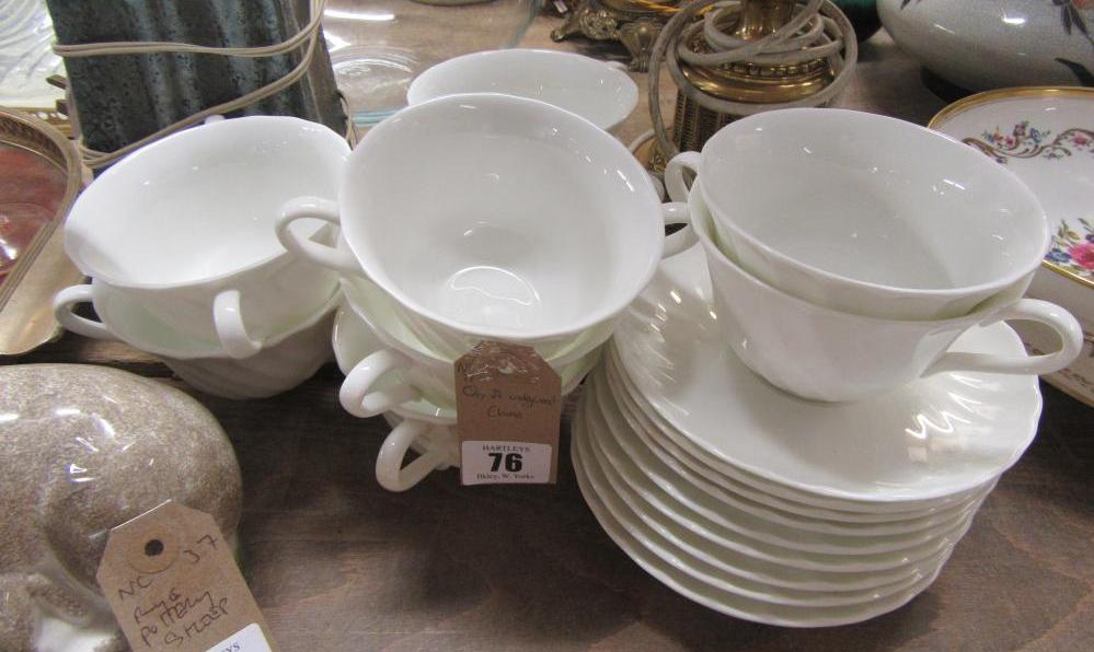 QUANTITY OF WEDGWOOD BONE CHINA TABLE WARE Image