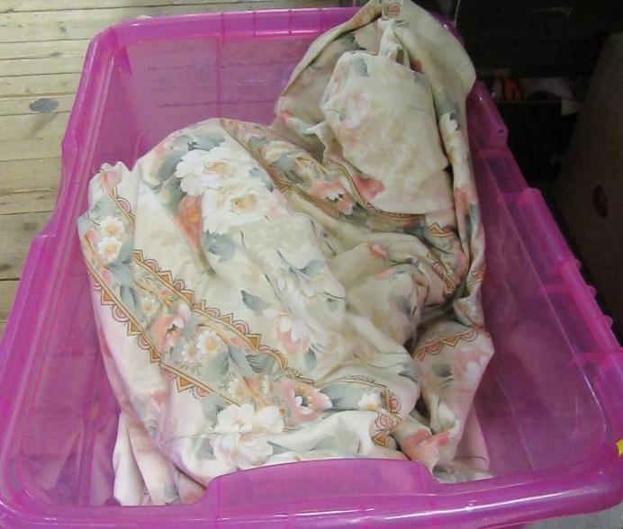 BOX OF CURTAINS Image