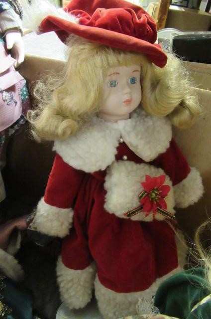 FIVE MODERN PORCELAIN DOLLS Image