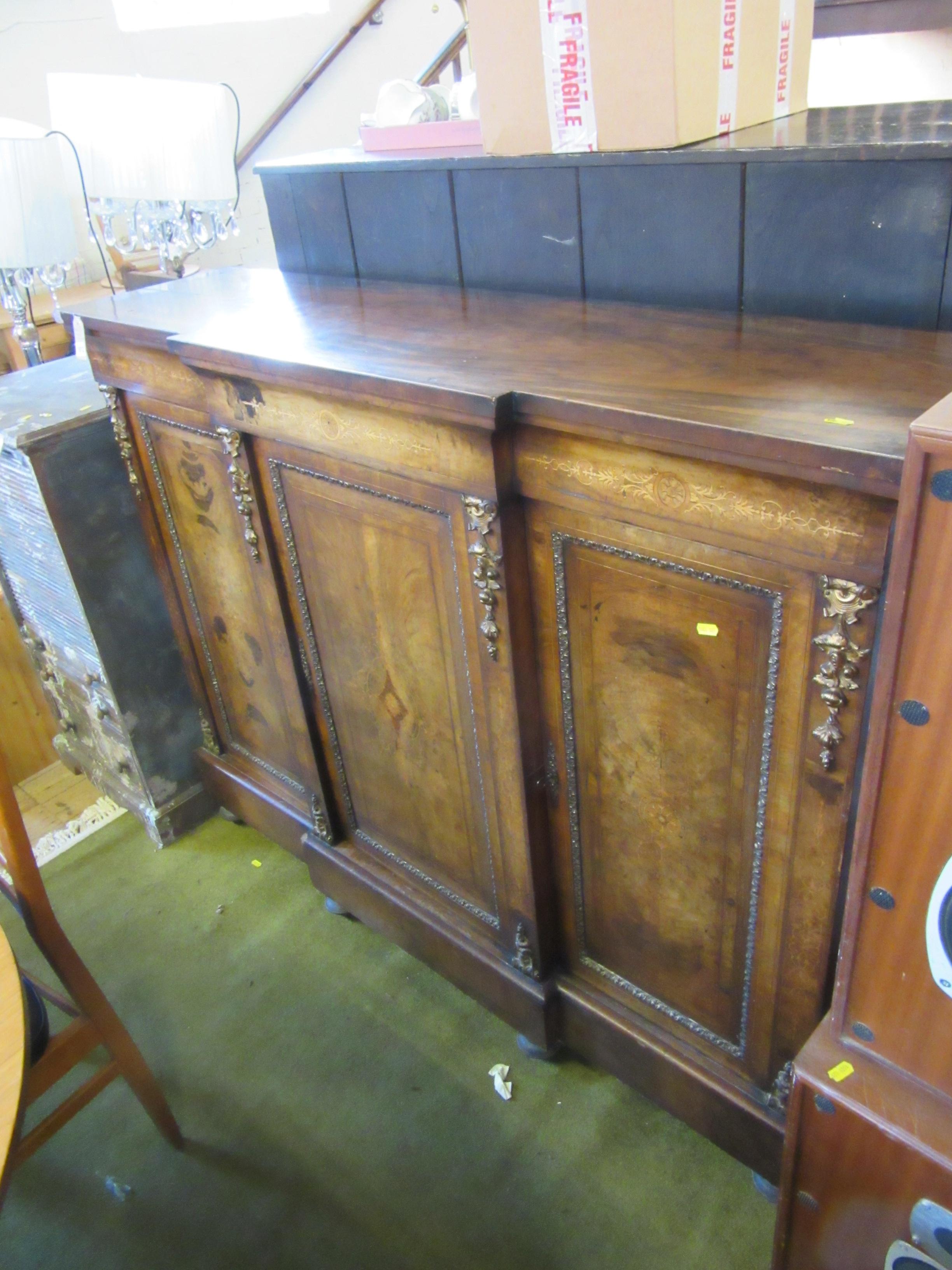 INLAID CHIFFONIER Image