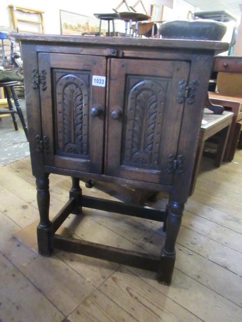 SMALL TWO DOOR CUPBOARD Image