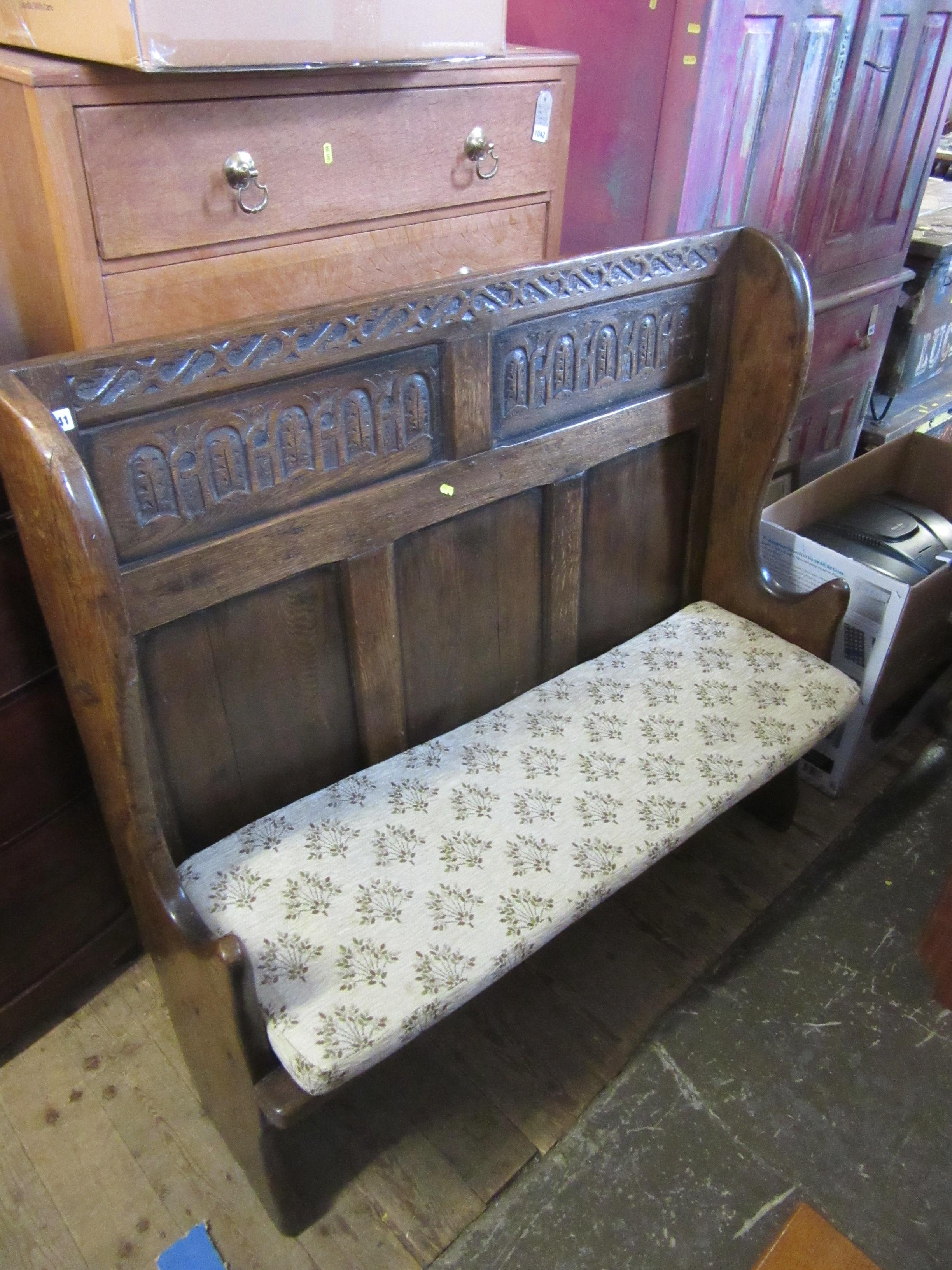 SLIM SMALL OAK BENCH Image