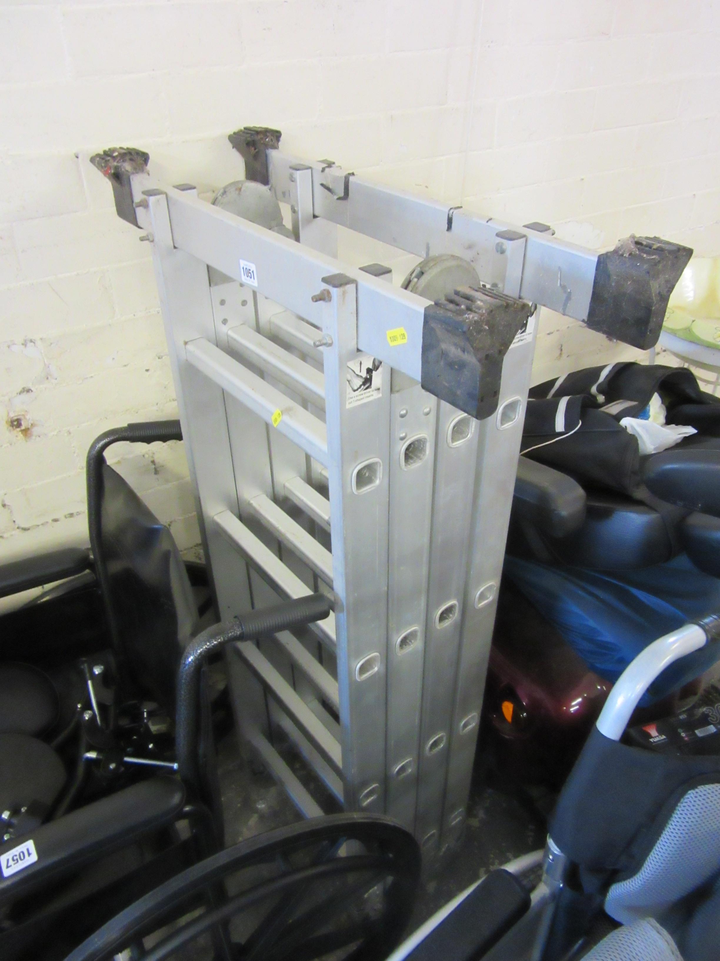 DECORATORS ALUMINIUM FOLDING LADDER Image