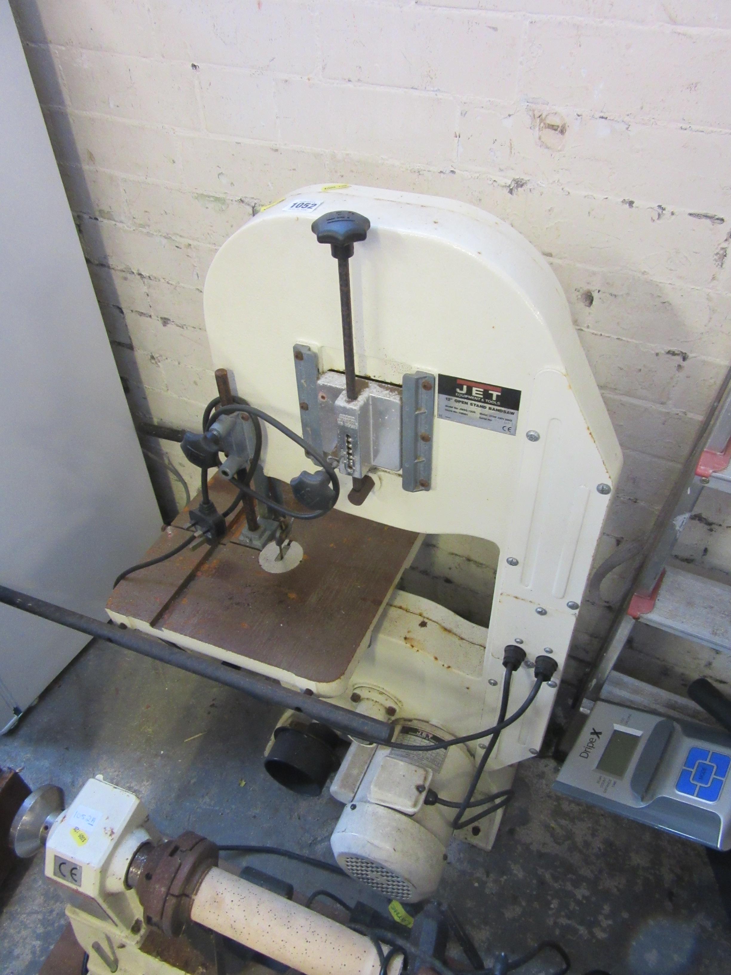 LARGE JET HAND SAW Image