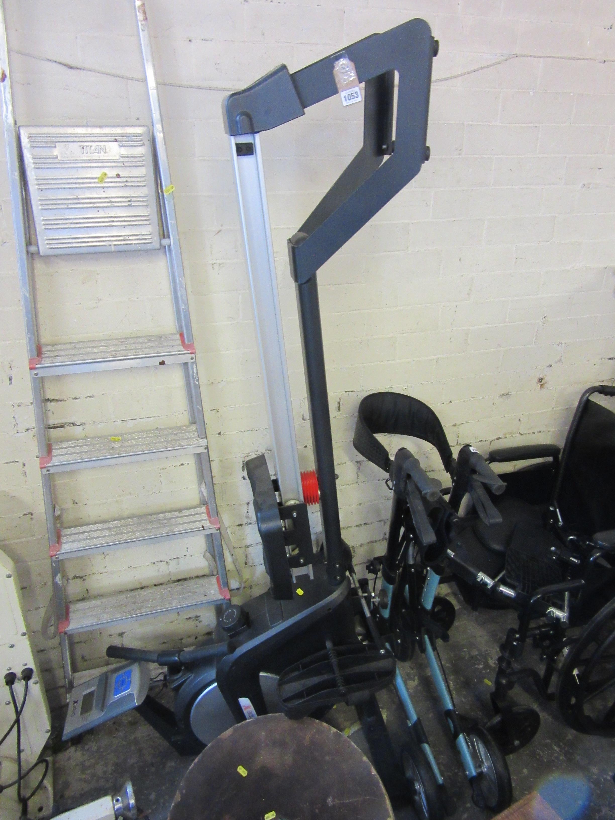 ROWING MACHINE Image