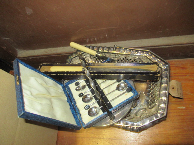 EPNS SERVING DISH CAKE STAND AND COFFEE SPOONS ETC Image