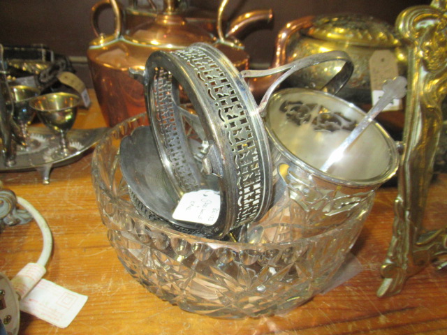 GLASS BOWL WITH EPNS Image
