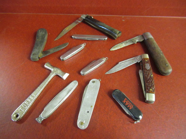 TUB OF PENKNIVES ETC Image