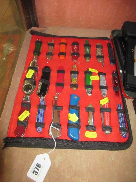 TWENTY ONE POCKET / PEN KNIVES Image