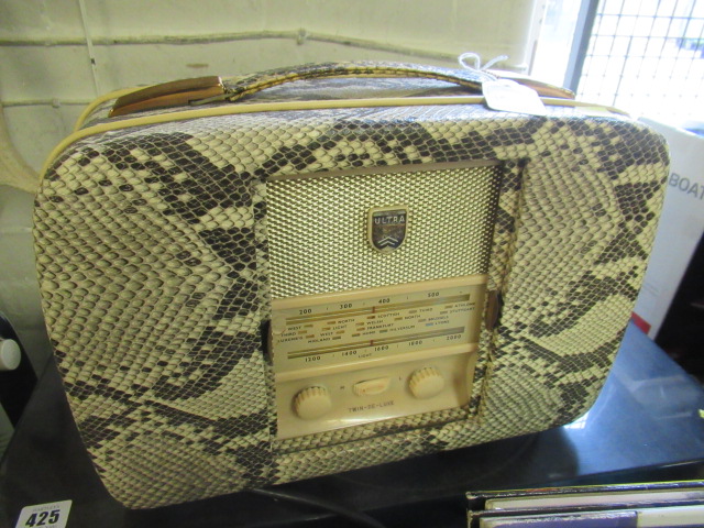 SNAKESKIN STYLE RADIO Image