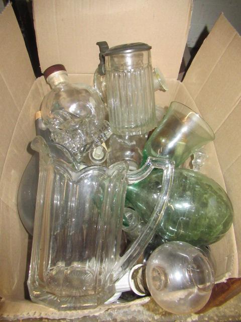 BOX OF GLASS ETC Image