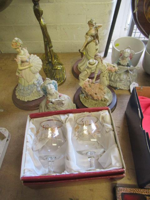FIVE FIGURES AND BOXED CRYSTAL GLASSES Image