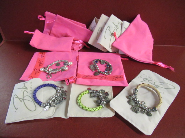 BOX OF BIBI BRACELETS IN POUCHES Image