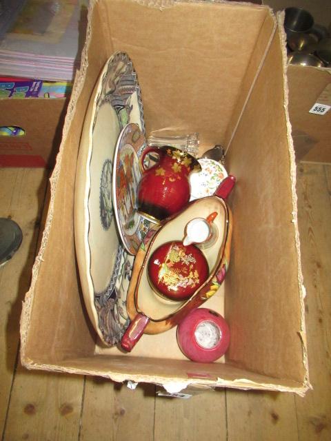 BOX OF CERAMICS INCLUDING MEAT PLATTER Image