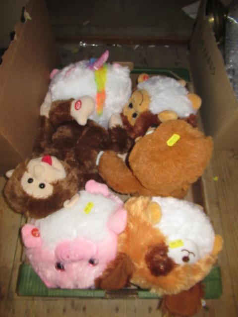 BOX OF SOFT TOYS Image