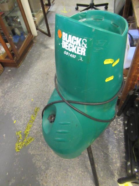 BLACK AND DECKER GS1400 GARDEN SHREDDER Image