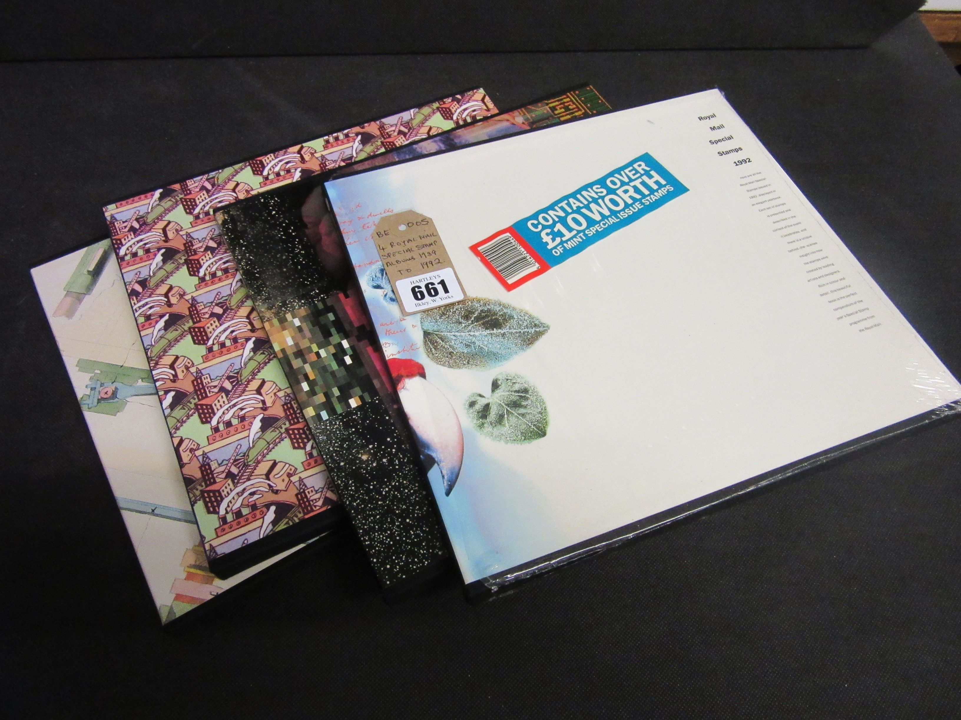 FOUR ROYAL MAIL SPECIAL STAMP ALBUMS 1989-1992 Image