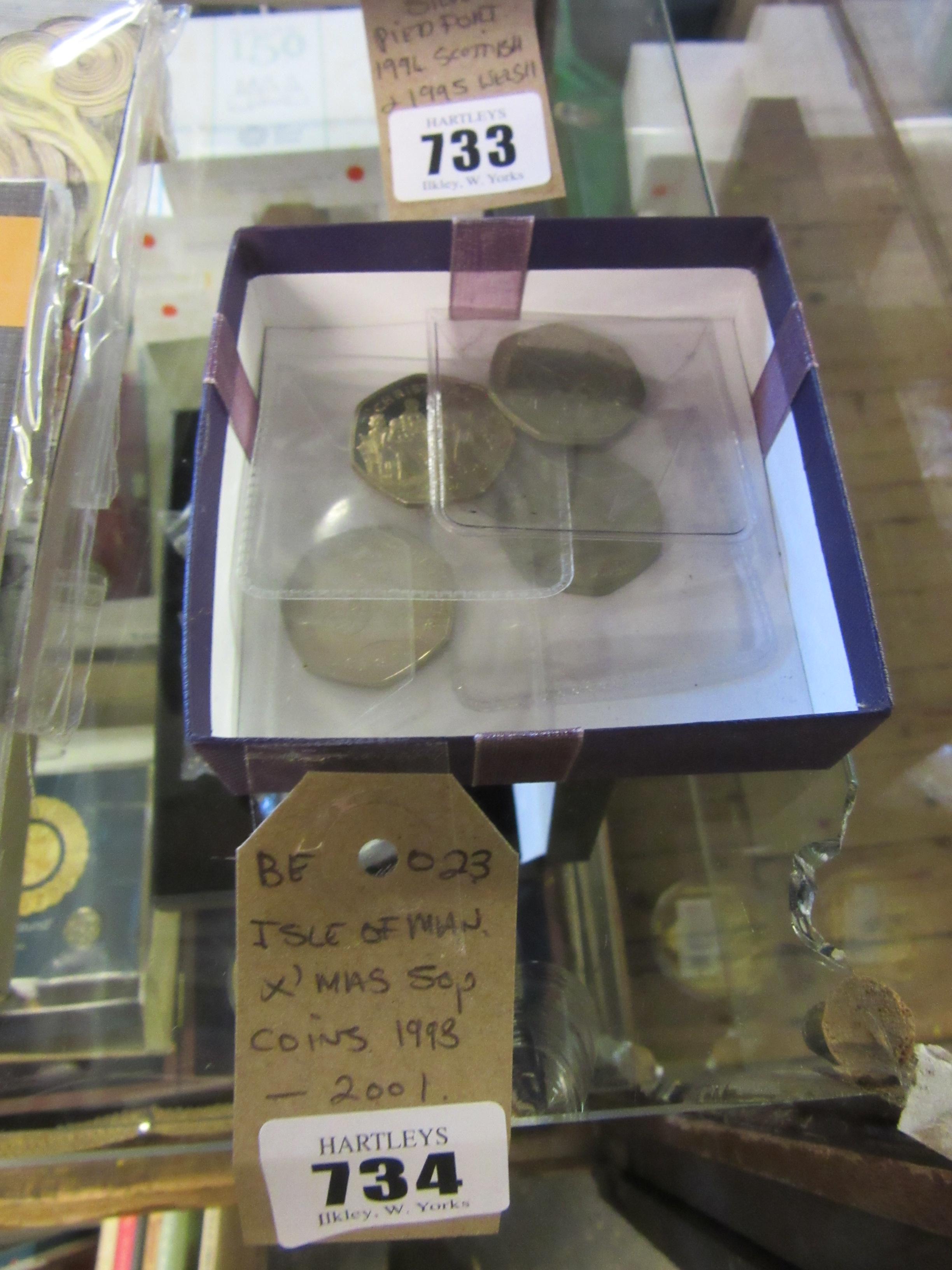 ISLE OF MAN CHRISTMAS FIFTY PENCE COINS 1998-2001 Image