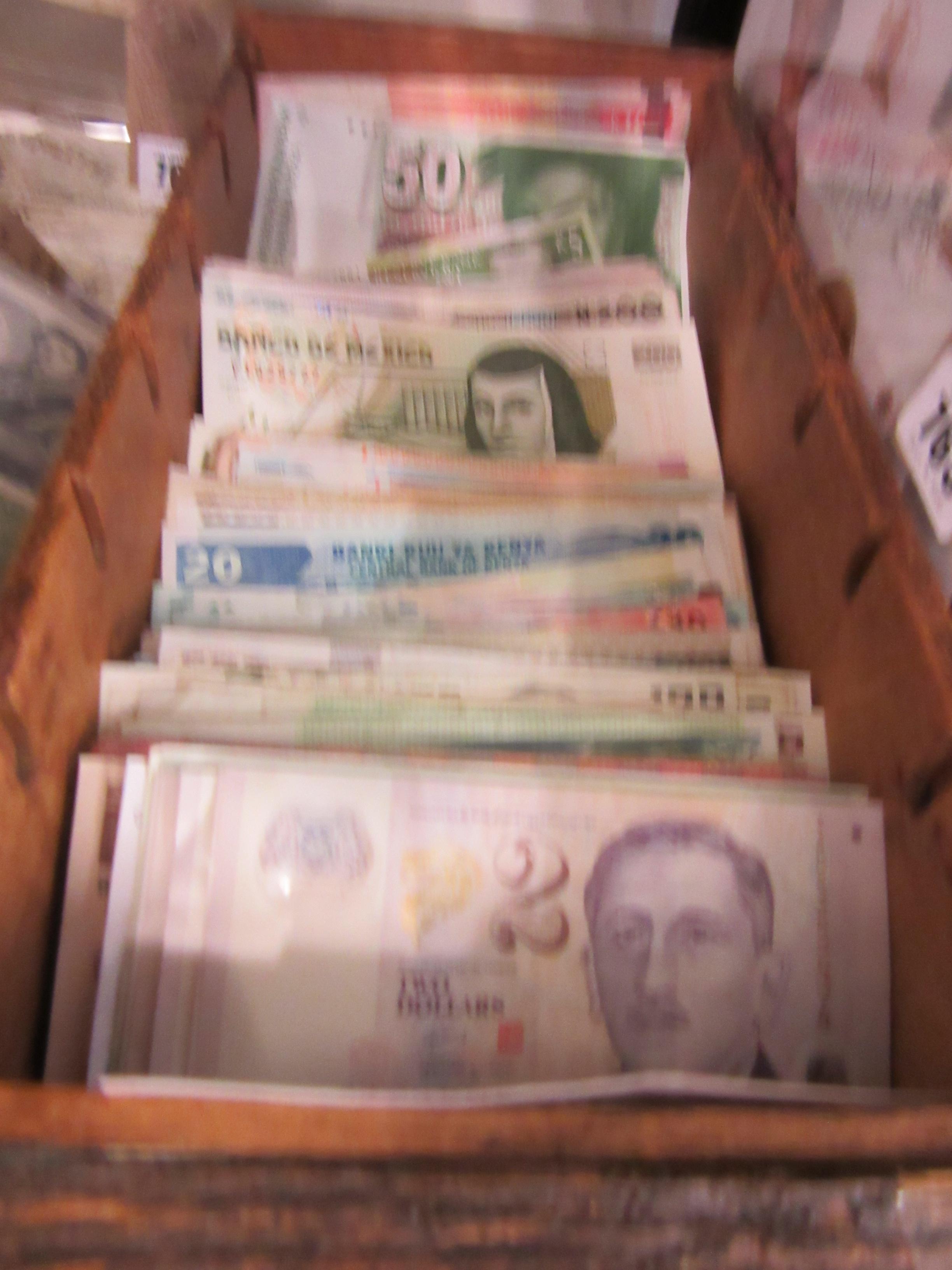 FULL BOX OF WORLD BANK NOTES Image