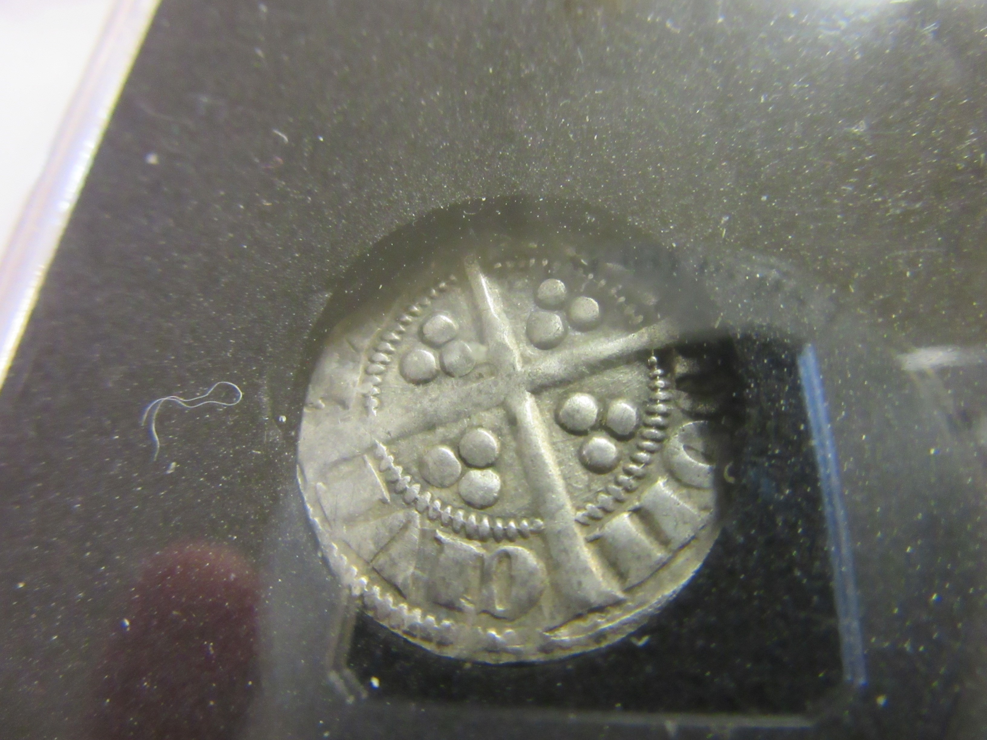 SILVER MEDIEVAL BRITISH COINS AND A CASED COIN Image