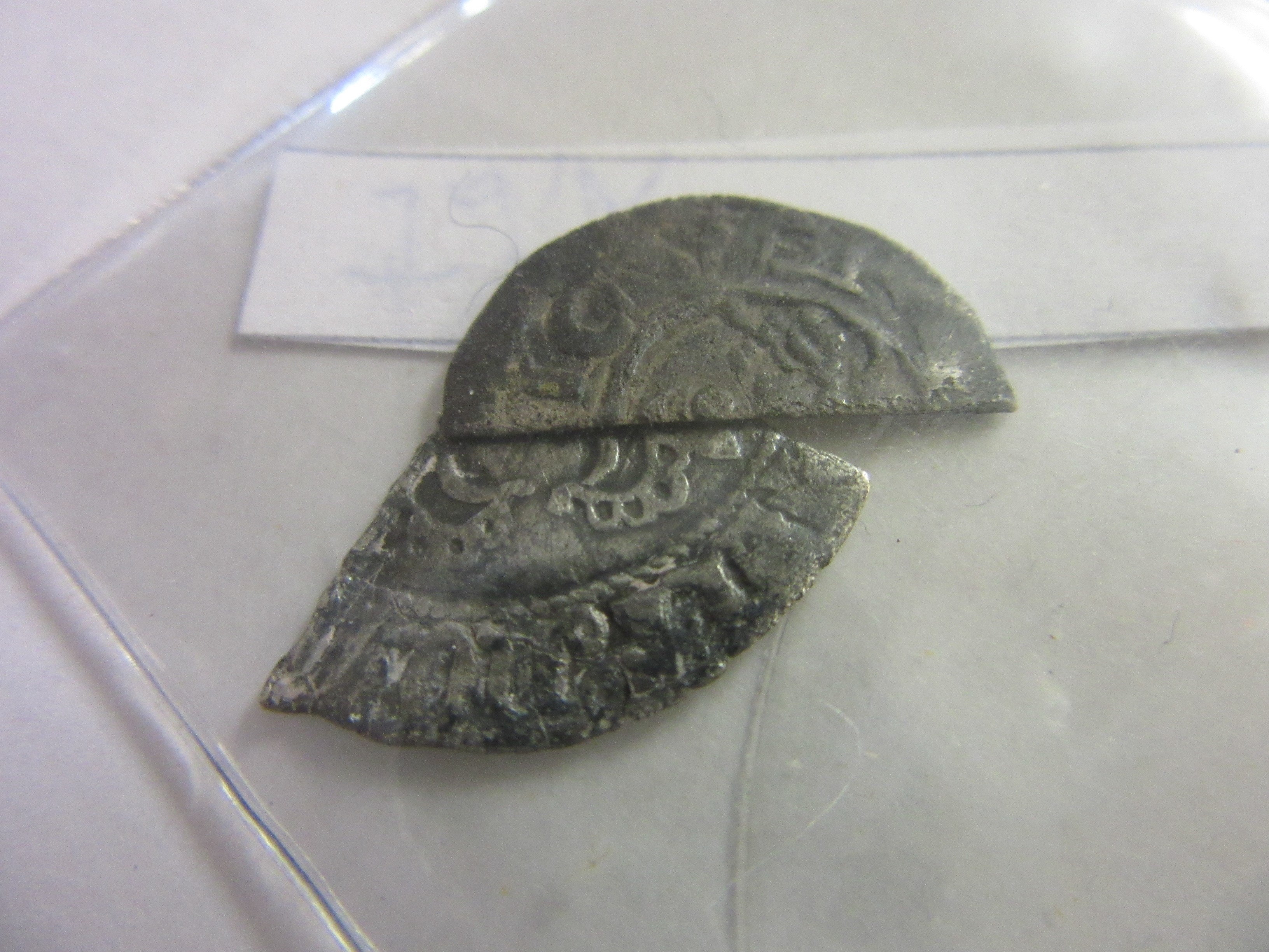 SILVER MEDIEVAL BRITISH COINS AND A CASED COIN Image