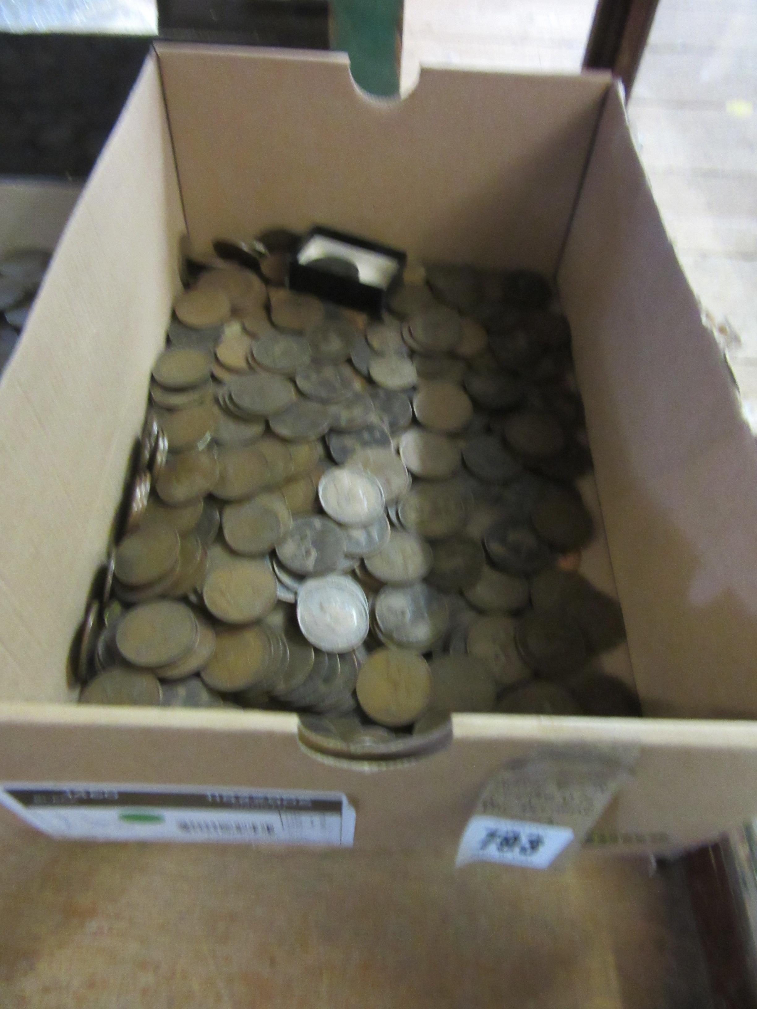 HEAVY BOX OF COPPER UK PRE DECIMAL COINS INCLUDING 1826 PENNY Image