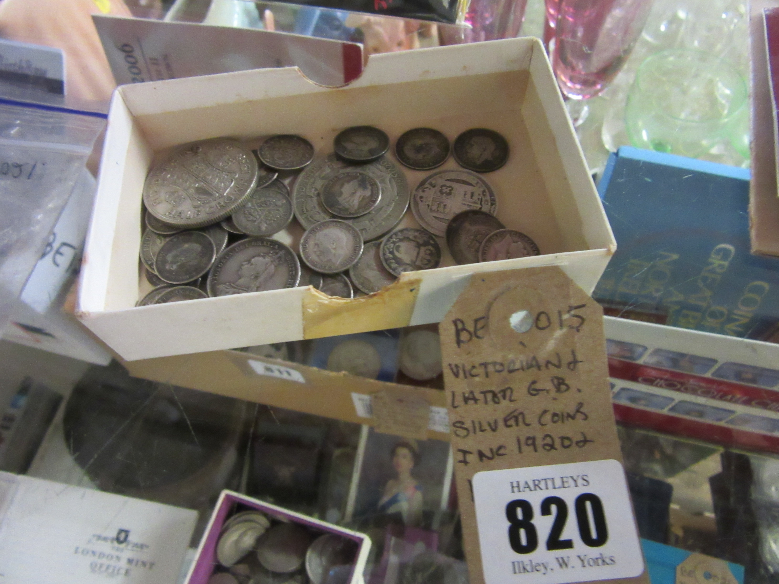 VICTORIAN AND LATER GB SILVER COINS INCLUDING 1920 AND 1938 HALF CROWNS Image