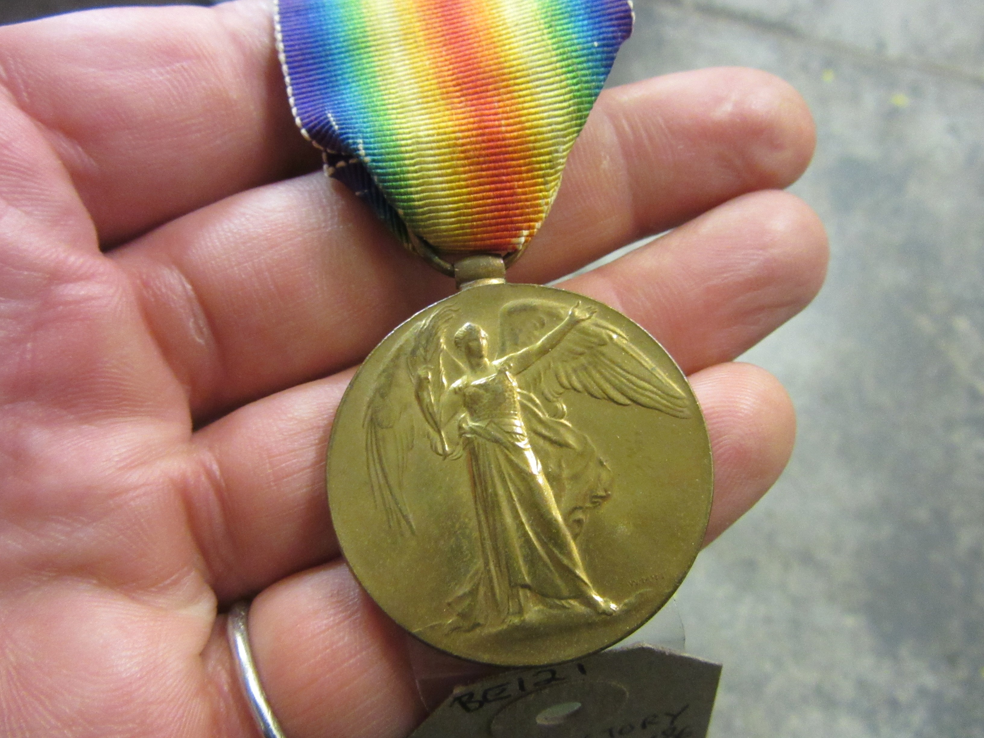 WWII AND LATER USSR MILITARY INSIGNIA Image