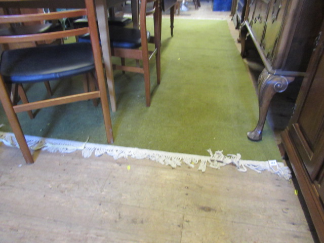 LARGE GREEN CARPET Image