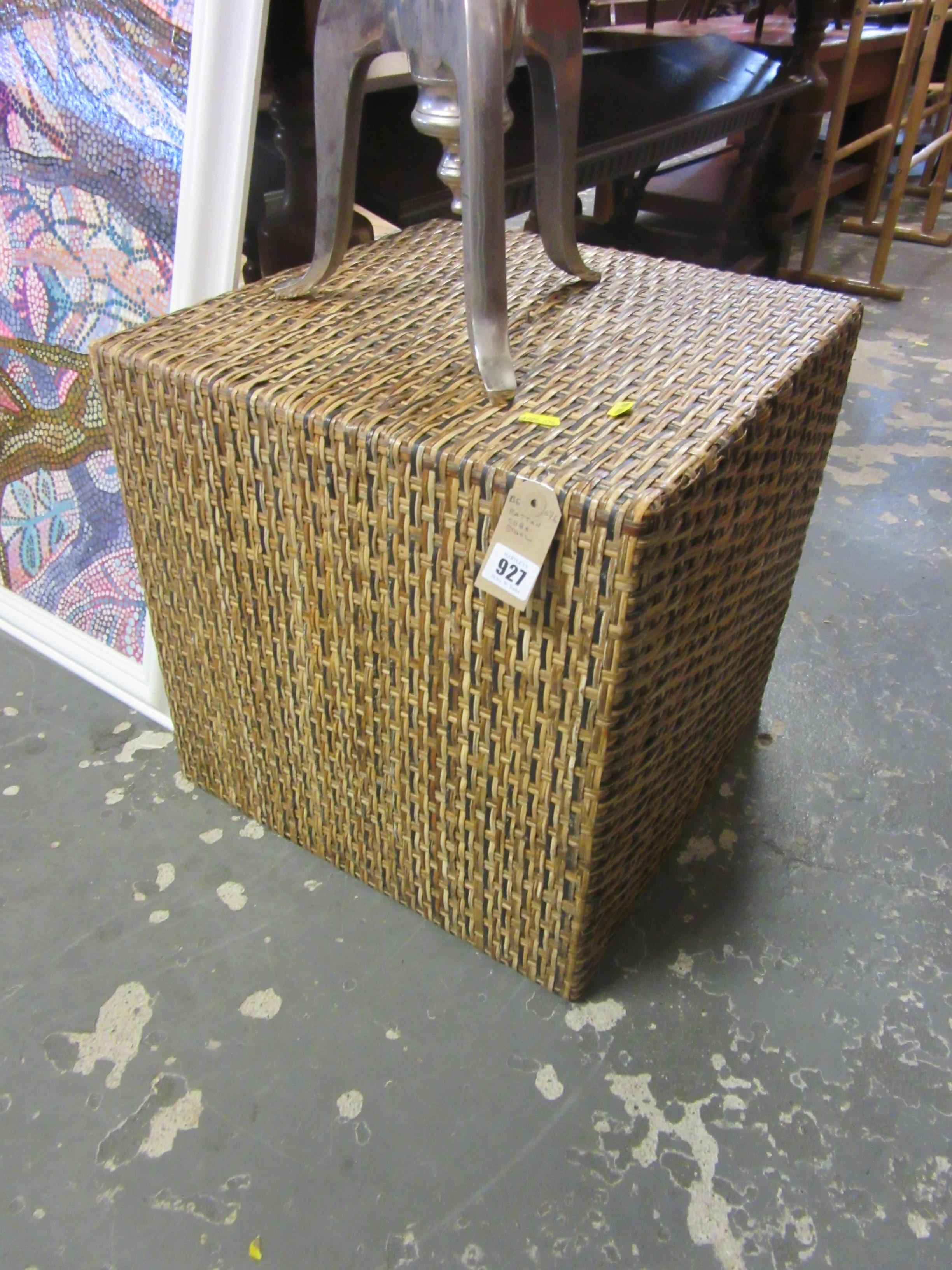 RATTAN CUBE STOOL Image