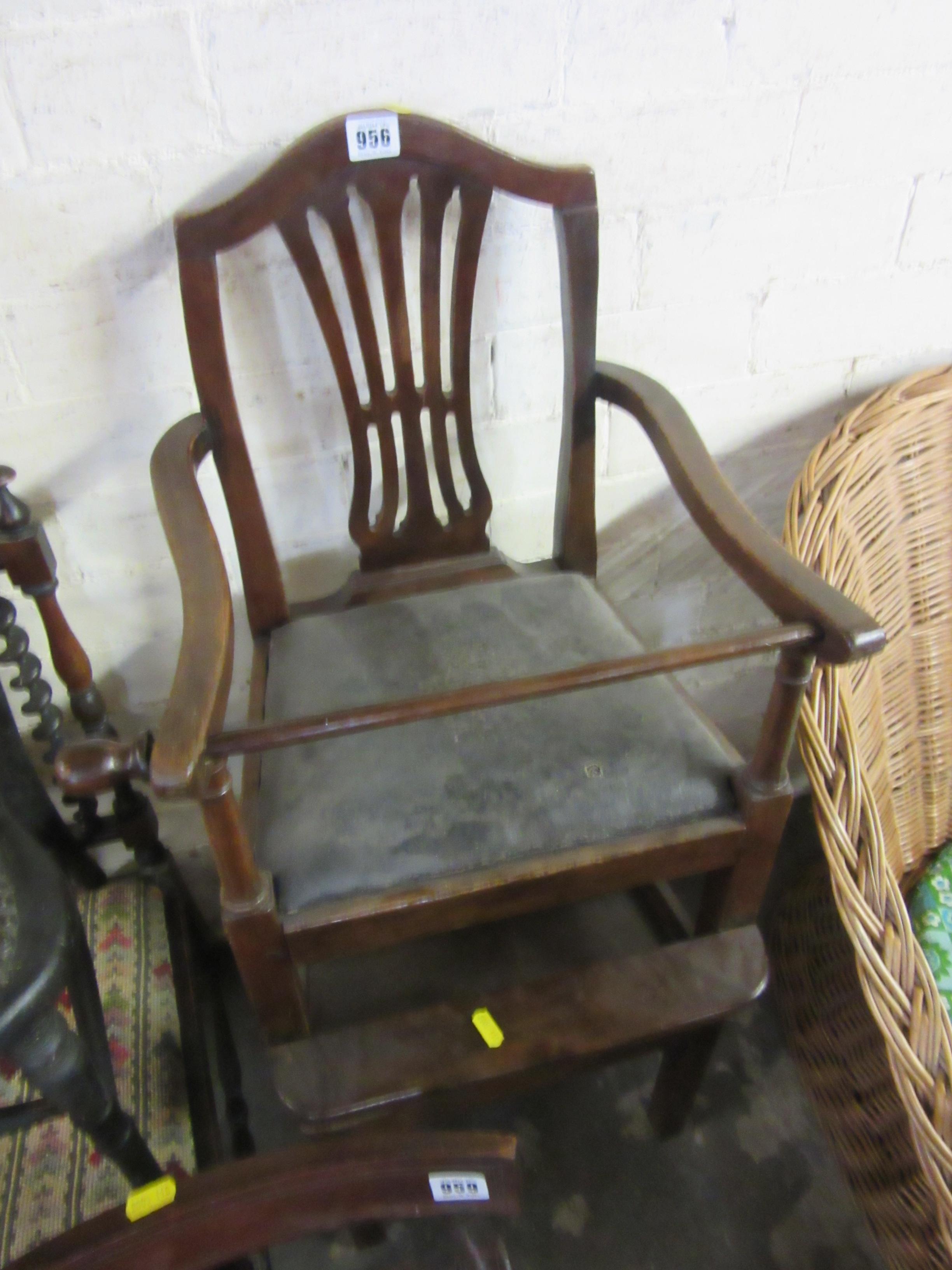 ANTIQUE HIGH CHAIR Image