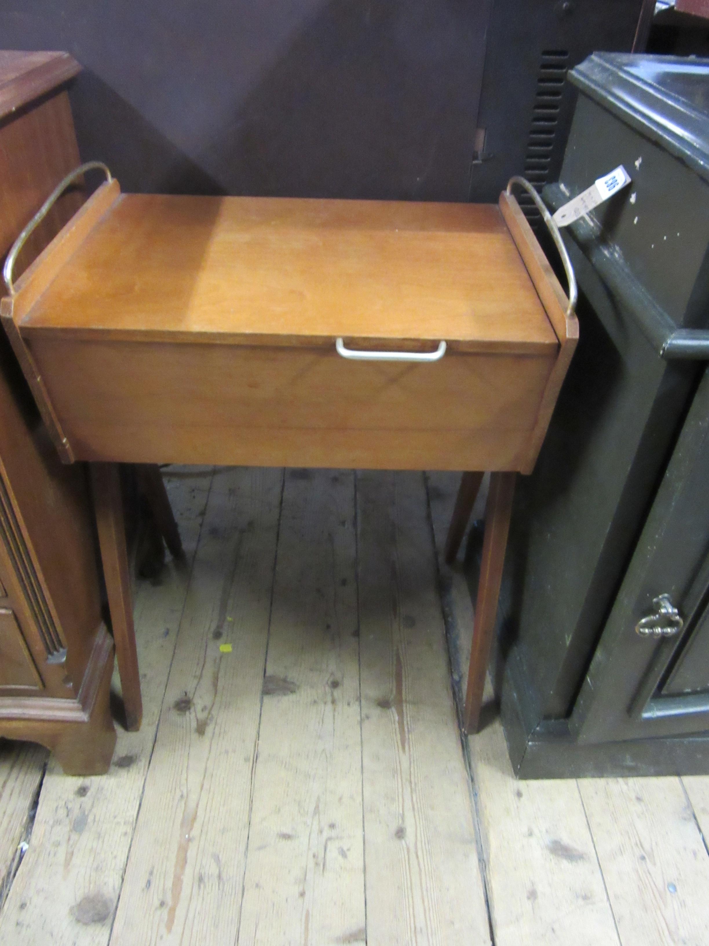 RETRO SEWING BOX ON LEGS Image