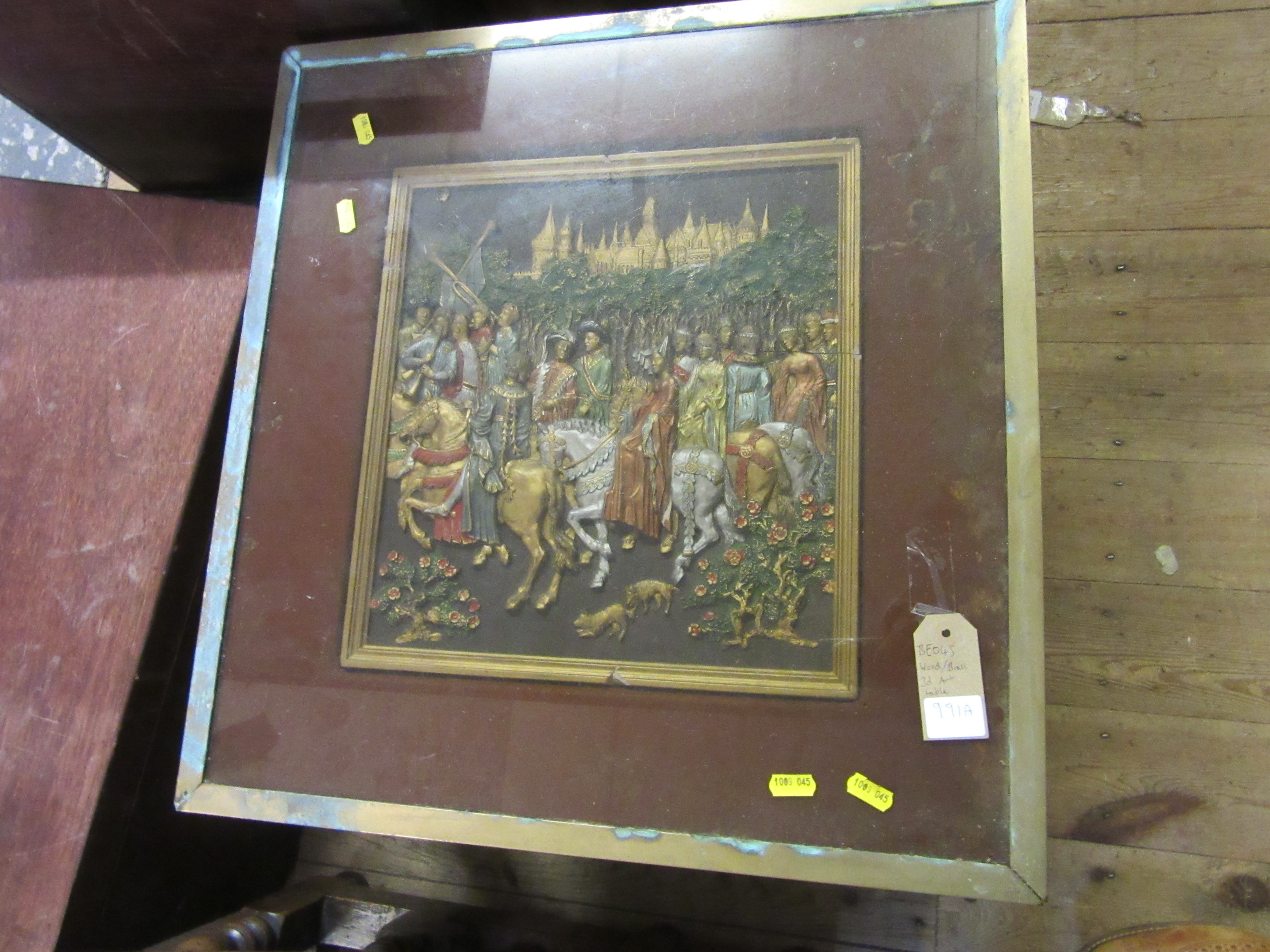 WOOD/BRASS 3D ART TABLE Image