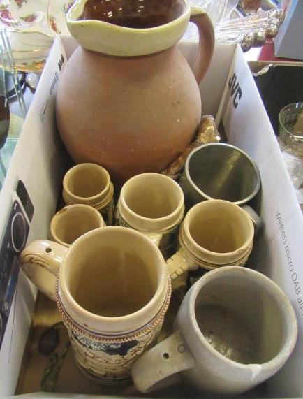 SMALL BOX OF STEINS ETC Image