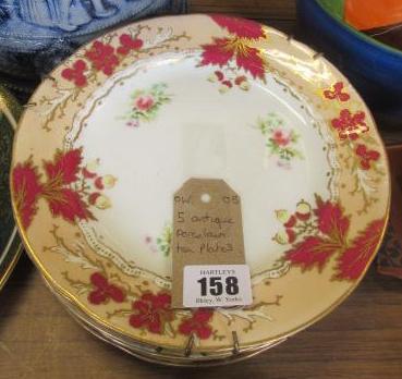 FIVE ANTIQUE PORCELAIN TEA PLATES Image