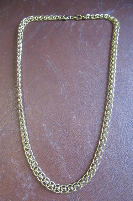 9CT GOLD NECKLACE Image