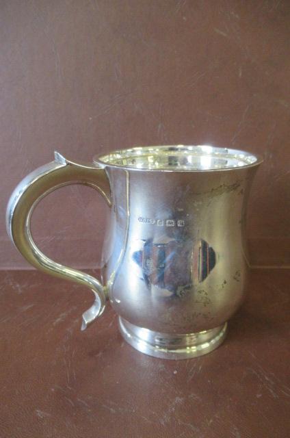 SILVER CHRISTENING MUG Image