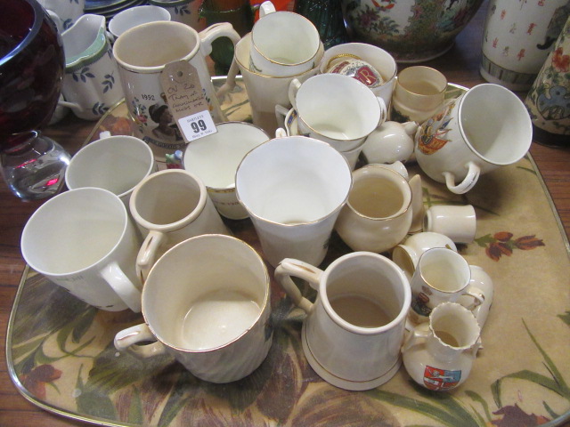 TRAY OF COMMEMORATIVE MUGS ETC Image