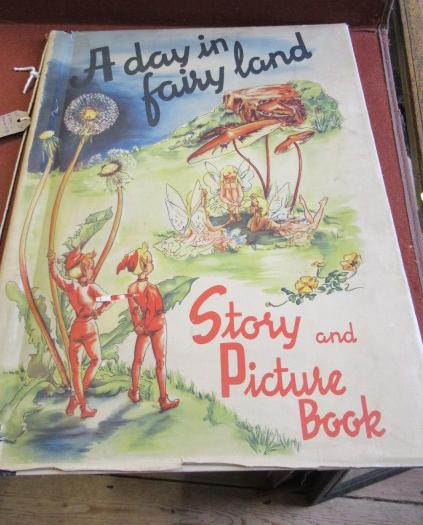 A DAY IN FAIRYLAND BOOK BY SIDNEY RAHAMS  Image