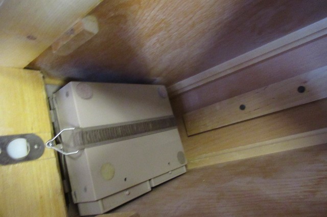 SINGER SEWING MACHINE Image