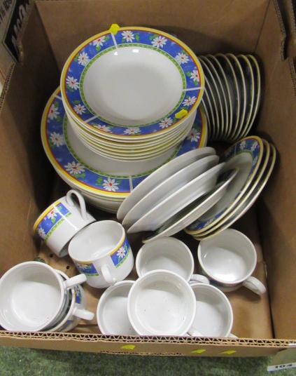 TWO BOXES OF MATCHING TABLE WARE Image