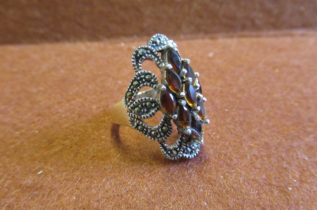 SILVER RED STONE AND MARCASITE RING Image