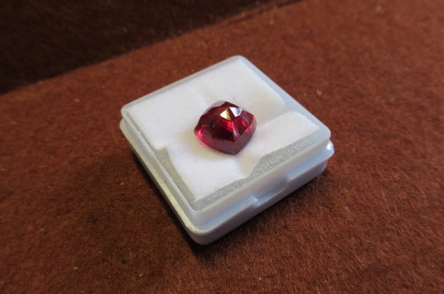 LOOSE NATURAL RUBY 6.85 CARATS Image